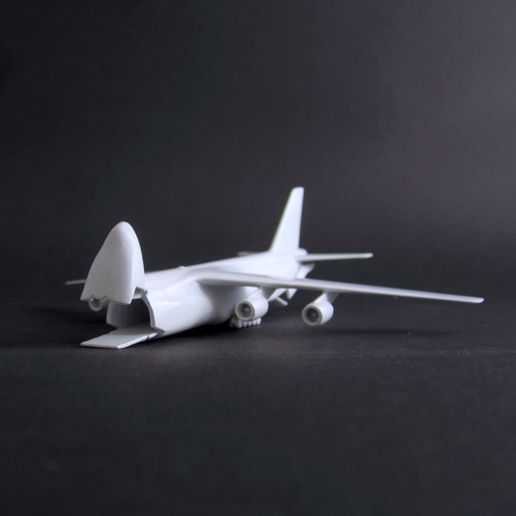 アントノフAn-124 1/500（herpa） ScaleModelStore.com :: Herpa Wings 1:500 - 526777-005